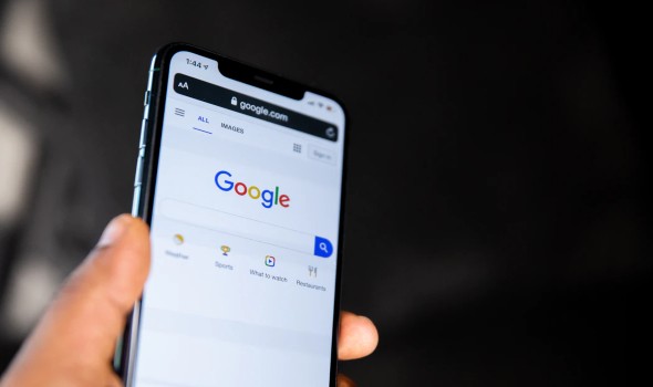  العرب اليوم - تسريبات تكشف عن مواصفات شاشة هاتف Google Pixel القابل للطى