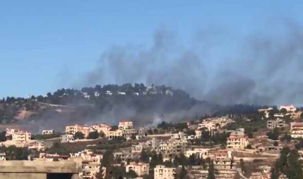  العرب اليوم - الاحتلال الإسرائيلي يجدد استهدافه للمناطق الجنوبية من لبنان