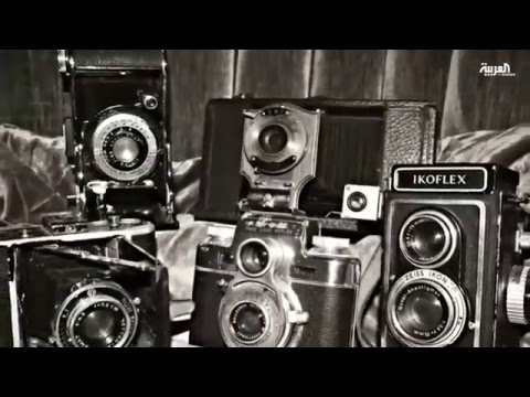 شاهد سبعيني يمضي 50 عامًا في جمع آلات التصوير
