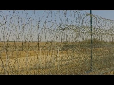 بالفيديو حياة طبيعية في المحافظات السعودية على الشريط الحدودي مع اليمن