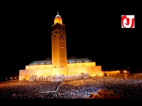 بالفيديو اكثر من 30 ألف مصل  يؤدون التراويح في مسجد الحسن الثاني يوميًا