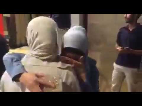 فتاة فلسطينية ترى المسجد الأقصى لأول مرة