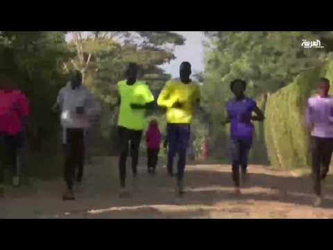 بالفيديو فريق من اللاجئين يشارك في الأولمبياد