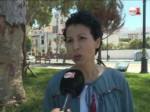 شاهد توشيح فاطمة بركة المغربية التي ساعدت طفلًا ولد بتشوهات