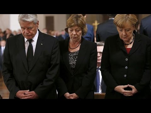 بالفيديو الرئيس الألماني يجتمع مع المستشارة ميركل ورجال الدين الأرثوذكس واليهود والمسلمين