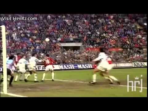 شاهد ماركو فان باستن أحد أعظم المهاجمين فى التاريخ