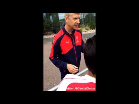 فينغر يكشف لأحد مشجعي الأرسنال حقيقة التعاقد مع رياض محرز