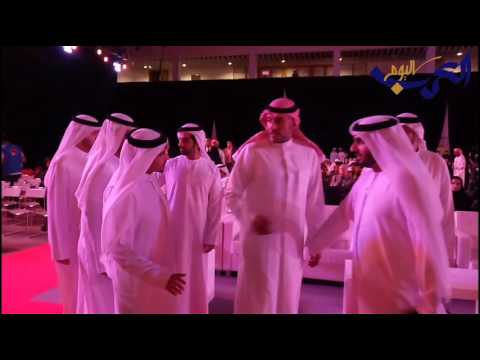 شاهد   استقبال الشيخ ماجد صباح  لحضور ندوة بشأن مواقع التواصل