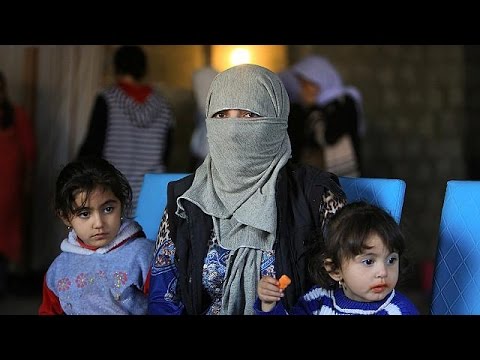 بالفيديو تعرف على قانون حظر النقاب الجديد في هولندا