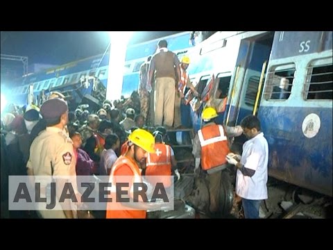 بالفيديو مقتل 27 وإصابة 50  إثر خروج قطار عن القضبان