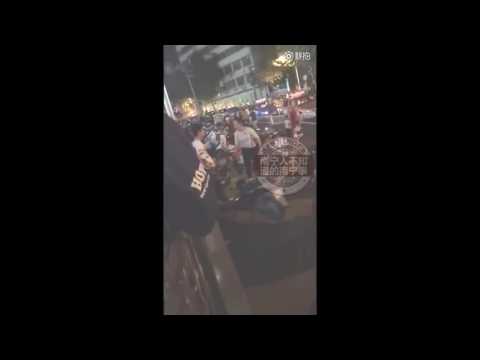 سيدة ترفض رجلًا تقدّم إلى خطبتها في الشارع بسبب مرحاض