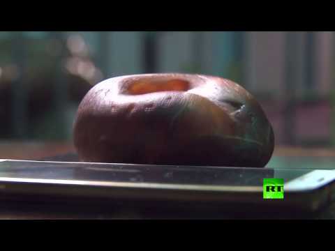 شاهد حجر يحطم الرقم القياسى بالرقص أكثر من 9 دقائق