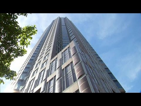 شاهد سباق في قلب ناطحات سحاب فرنكفورت