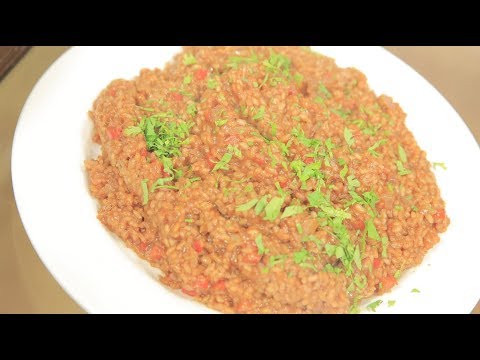 شاهد طريقة إعداد وطهي أرز ملون أحمر