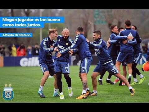 فرح وضحك ميسي في تدريبات الأرجنتين