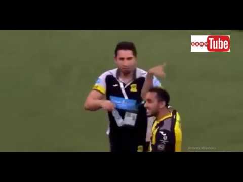 شاهد مناوشات بين محمود كهربا و جمهور اتحاد جدة السعودي