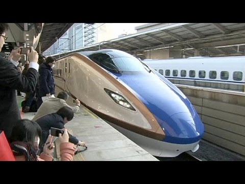 شاهد القطار شينكانسن يدخل الخدمة في اليابان