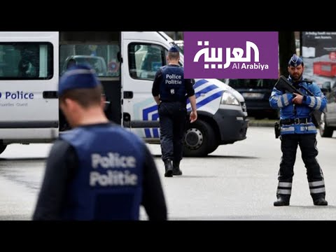 شاهد  الشرطة البلجيكية تطلق النار على رجل طعن شخصين