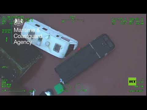 مروحية خفر السواحل تنقذ سائقًا من الغرق في بريطانيا