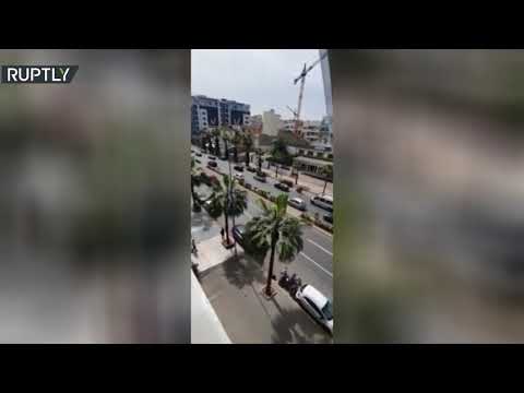 شاهد شاحنات تجوب شوارع الدار البيضاء لتوعية المواطنين