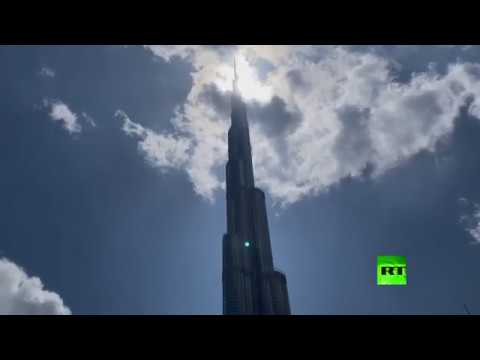 شاهد إغلاق كافة المراكز التجارية وتعليق جميع الرحلات الجوية في الإمارات للأسبوعين