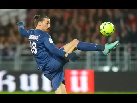 بالفيديو  مهارات مميزة للنجم السويدي إبراهيموفيتش