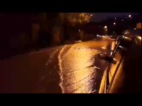 شاهد أمطار غزيرة تحتاج بلدة سلون في القدس المحتلة