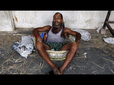 بالفيديو وفاة مئات الأشخاص في الهند بسبب موجة الحر