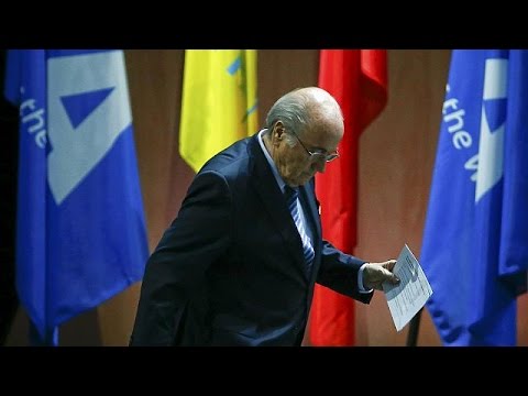 بالفيديو جوزيف بلاتر يسيطر على رئاسة الفيفا