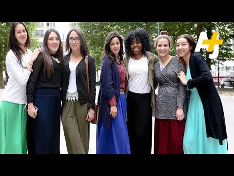 بالفيديو 30 طالبة مسلمة تحرم من دخول مدرسة بلجيكية
