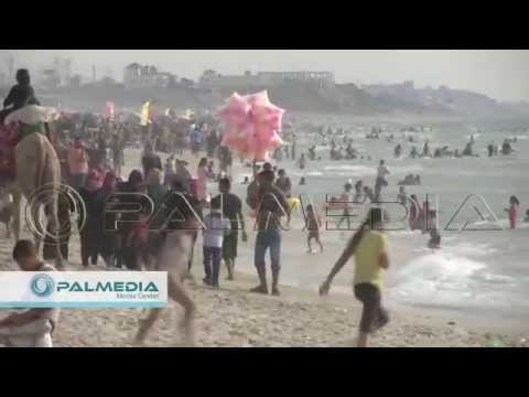 شاهد آلاف المواطنين يقصدون بحر غزة للتنزه