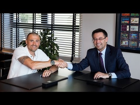 شاهد لحظات تجديد انريكي لعقده مع برشلونة