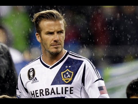 شاهد أجمل أهداف بيكهام من الركلات الحرة