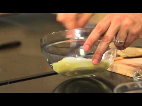 شاهد طريقة عمل سندوتش ريش مع عصير قمر الدين بالبرتقال