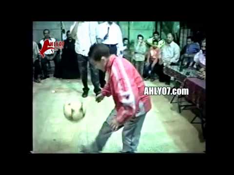 شاهد مهارات رمضان صبحي في طفولته