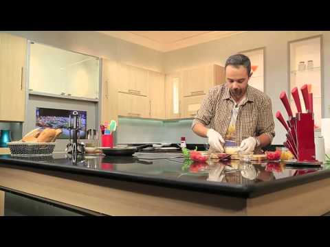 شاهد طريقة عمل سندوتش سجق شرقي بالجبنة