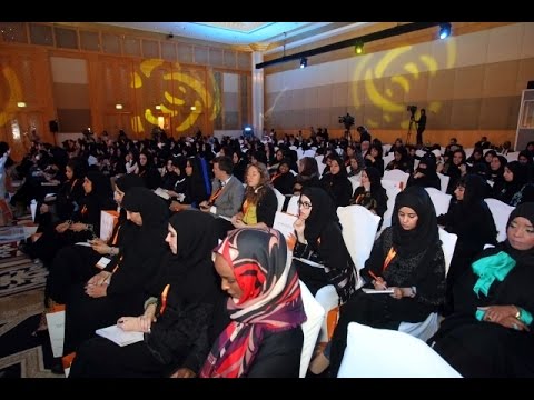 شاهد المرأة الاماراتية تبوأت مناصب قيادية