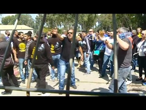 supporters gather as israeli soldier appears in court