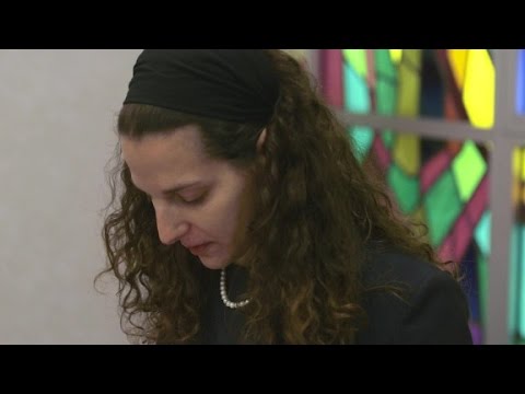 in an orthodox synagogue