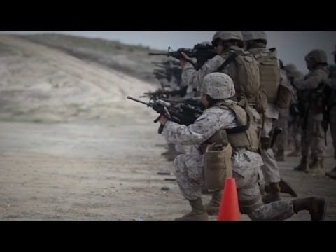 female marines posted