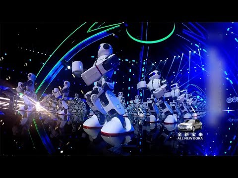 108 robots perform chinese kung fu