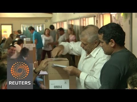 argentinas candidates cast votes