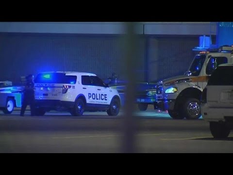 southwest flight skids off taxiway