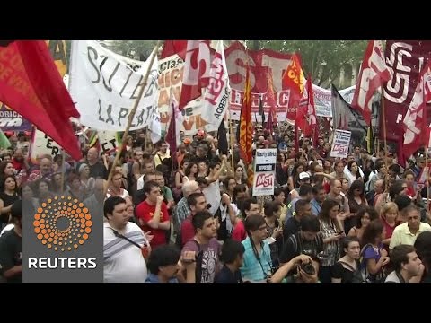 buenos aires workers rally signals trouble ahead