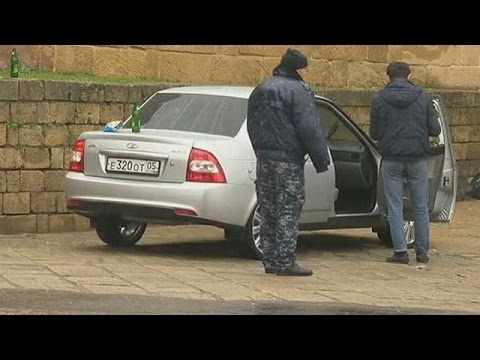 manhunt underway after deadly gun attack on sightseers