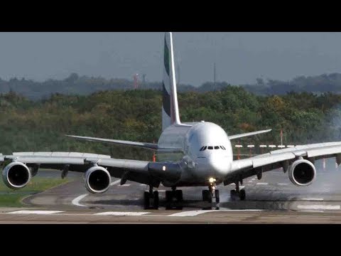 plane makes terrifying landing