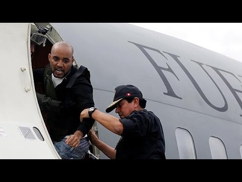 perus most wanted man is deported from colombia