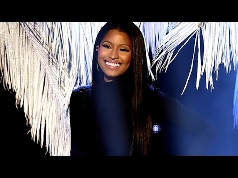 nicki minaj pays college fees for fans