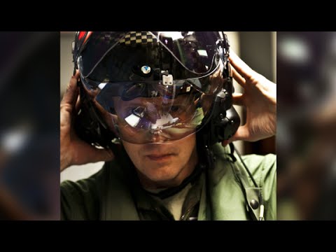 new helmet for f35 fighter jet pilots