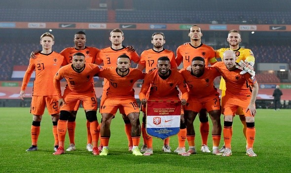 منتخب هولندا أول المتأهلين لربع النهائي  في مونديال 2022